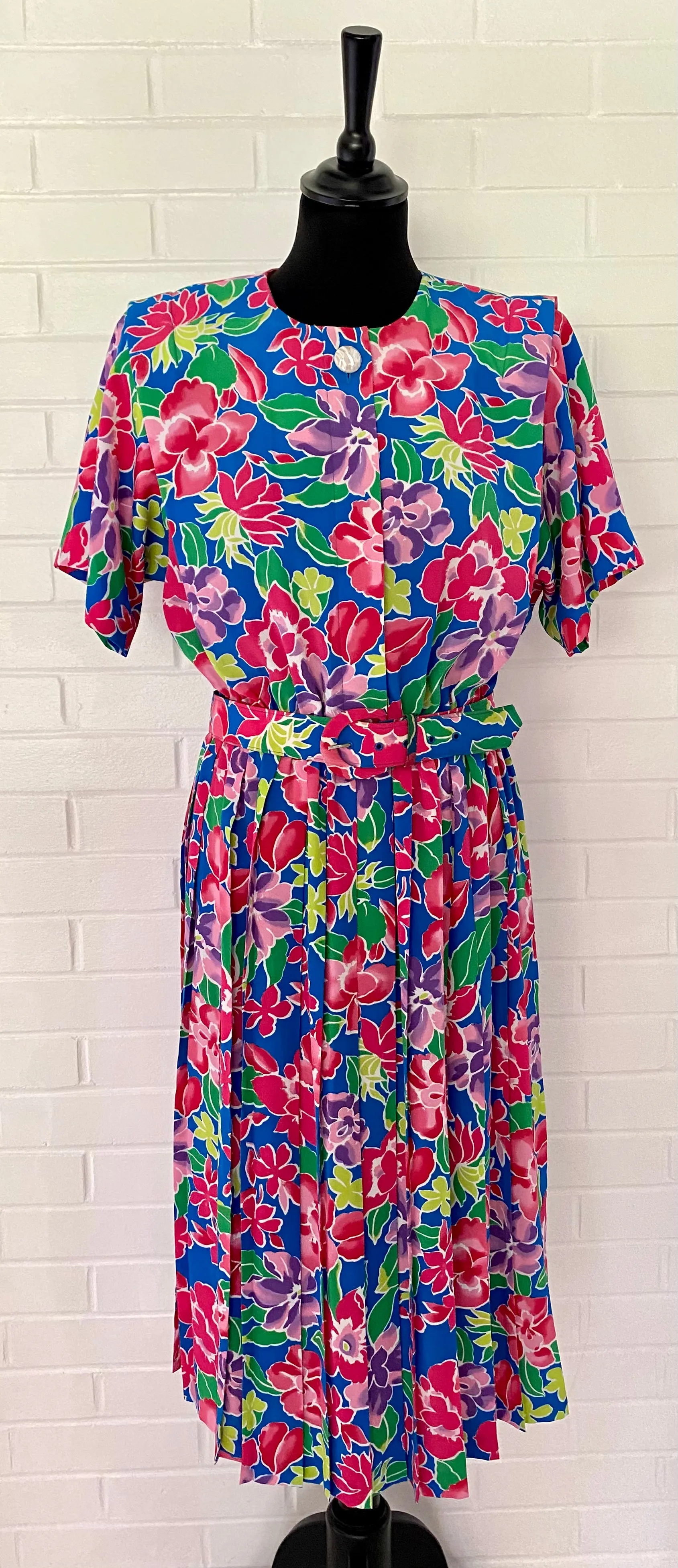 1990s Classics by Leslie Fay Dress