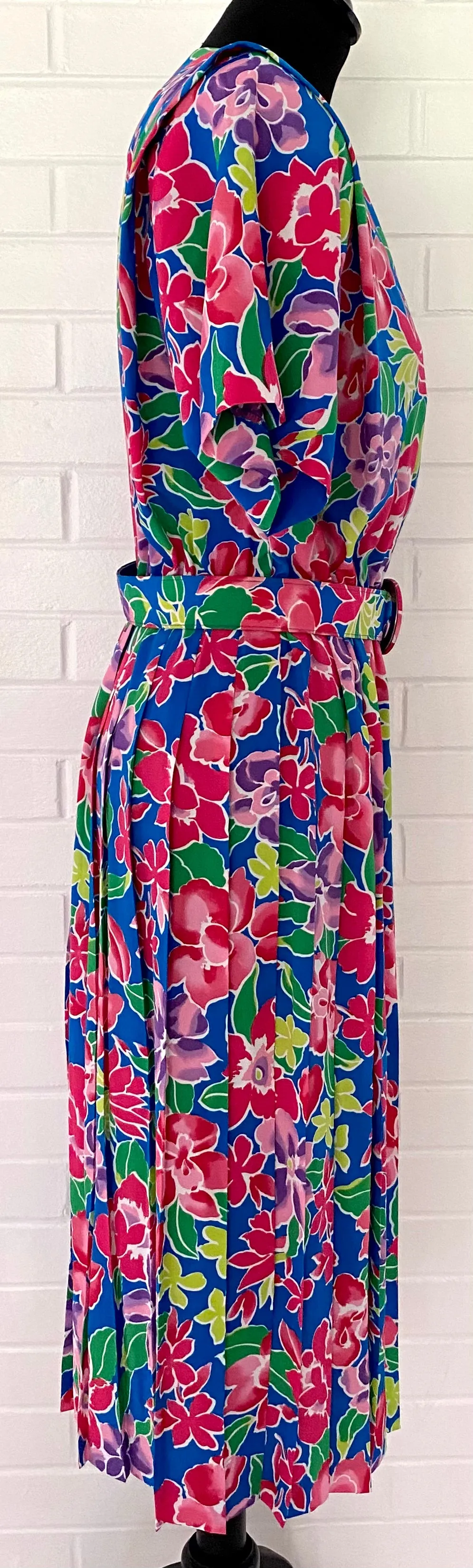 1990s Classics by Leslie Fay Dress
