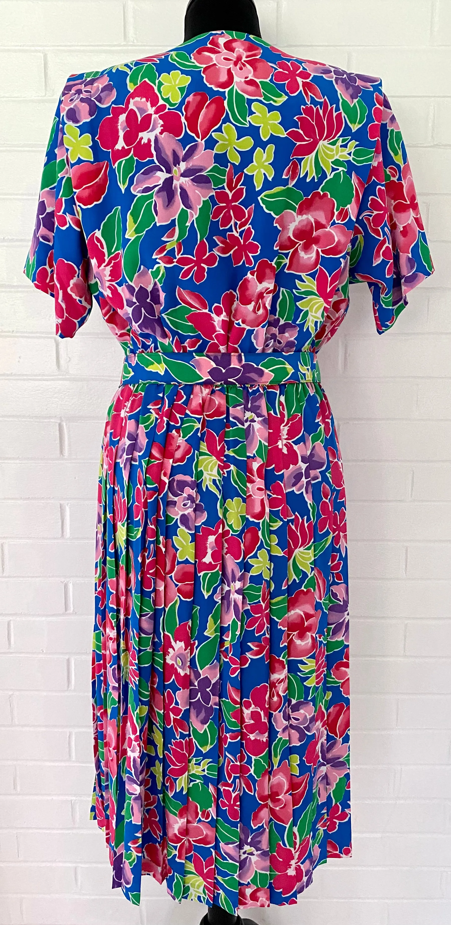 1990s Classics by Leslie Fay Dress