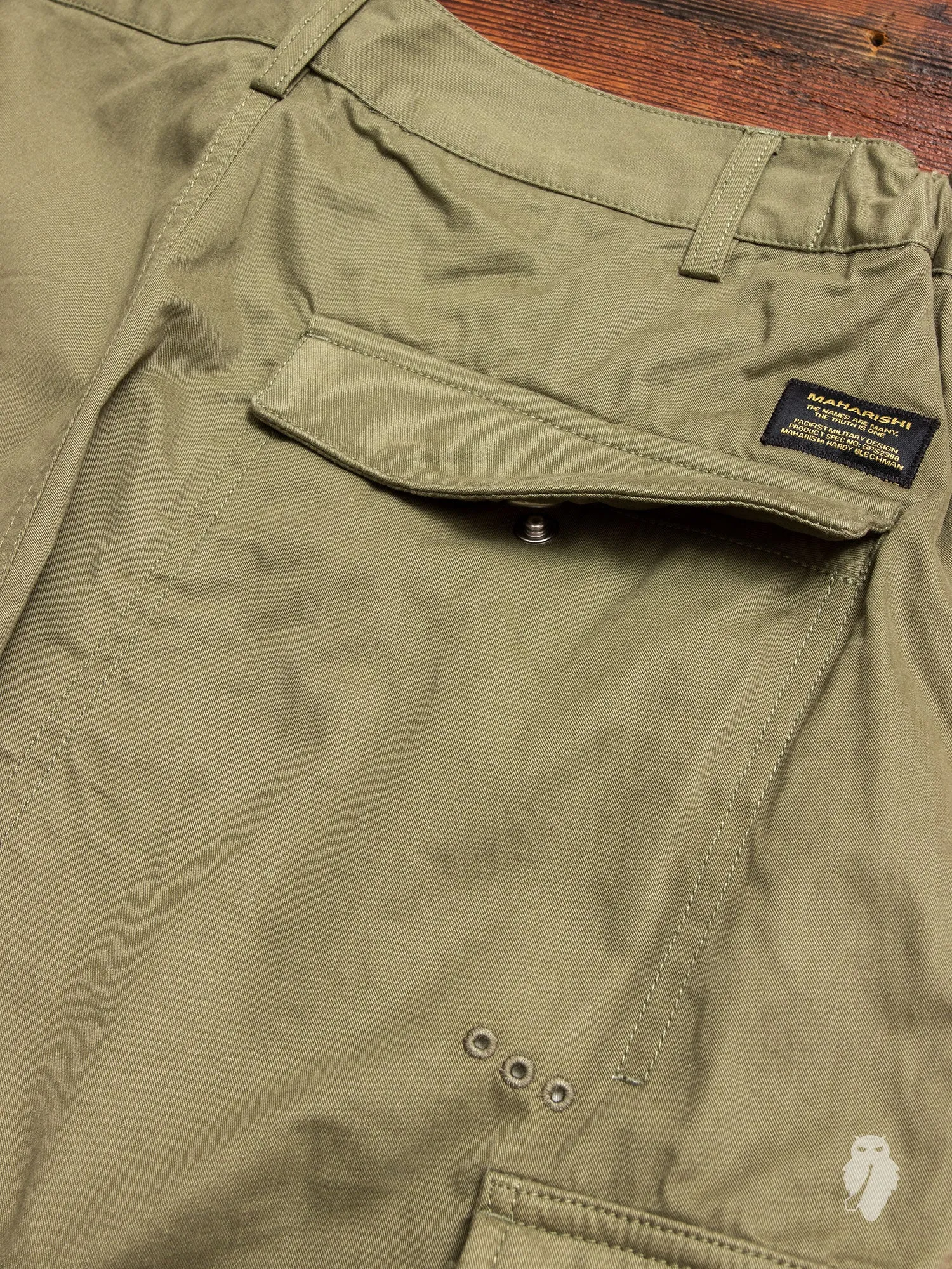Cropped Cargo Pants in Maha Olive