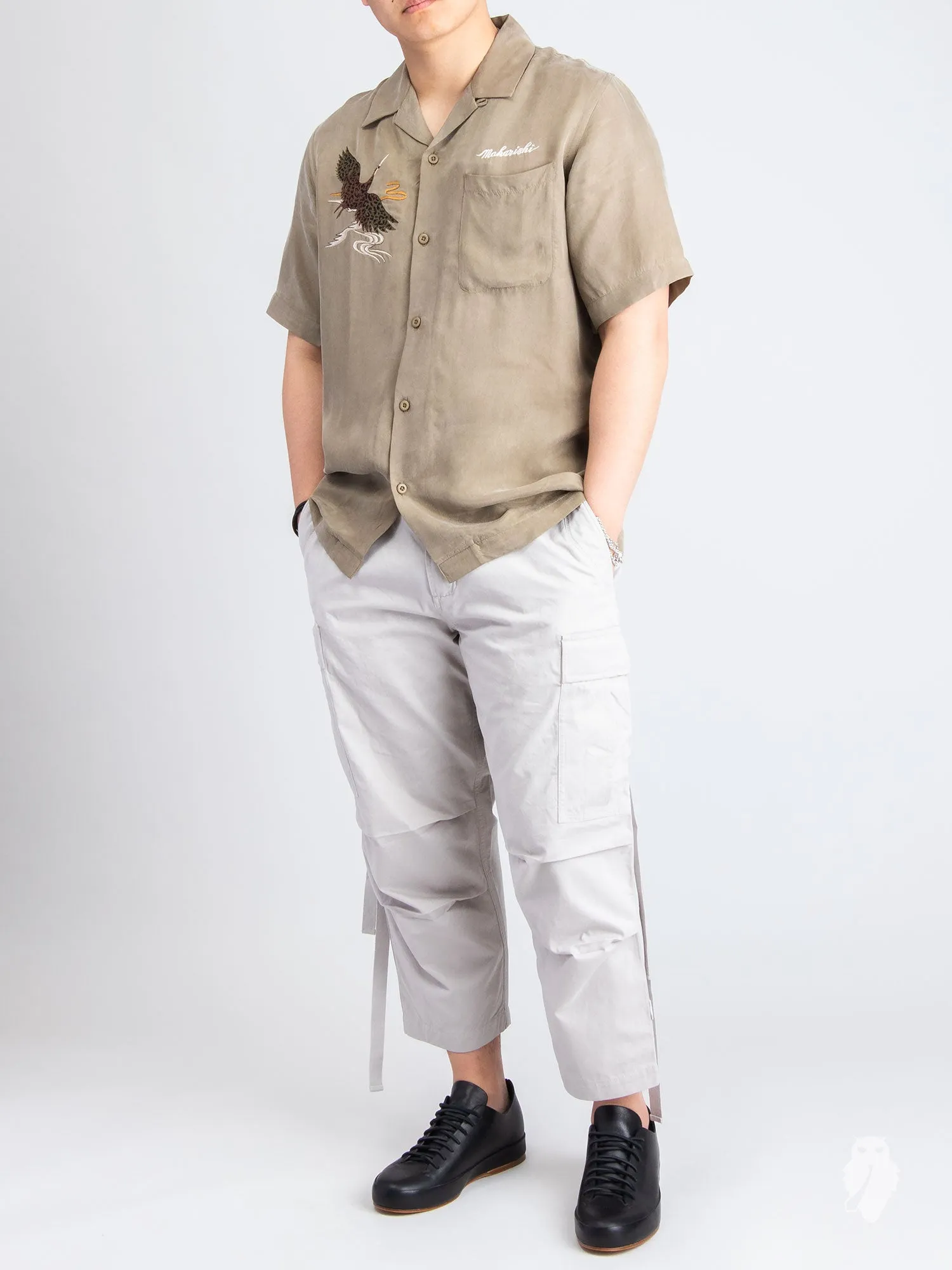 Cropped Cargo Pants in Stone