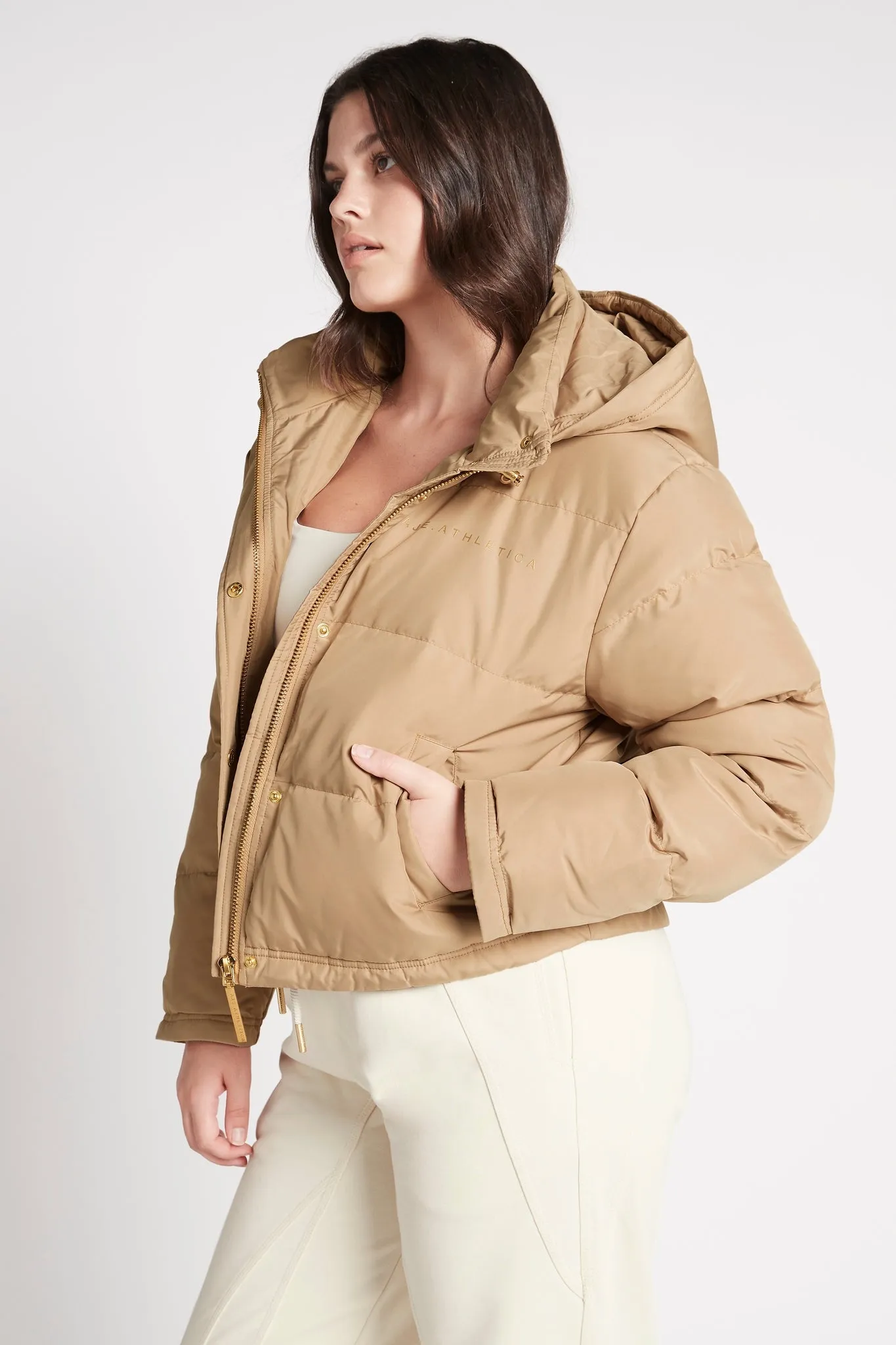 Cropped Signature Logo Hooded Puffer 711