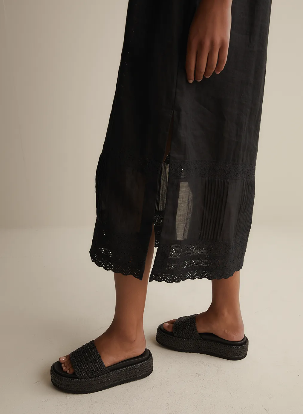 Gretal Linen Ramie Midi Dress | Black