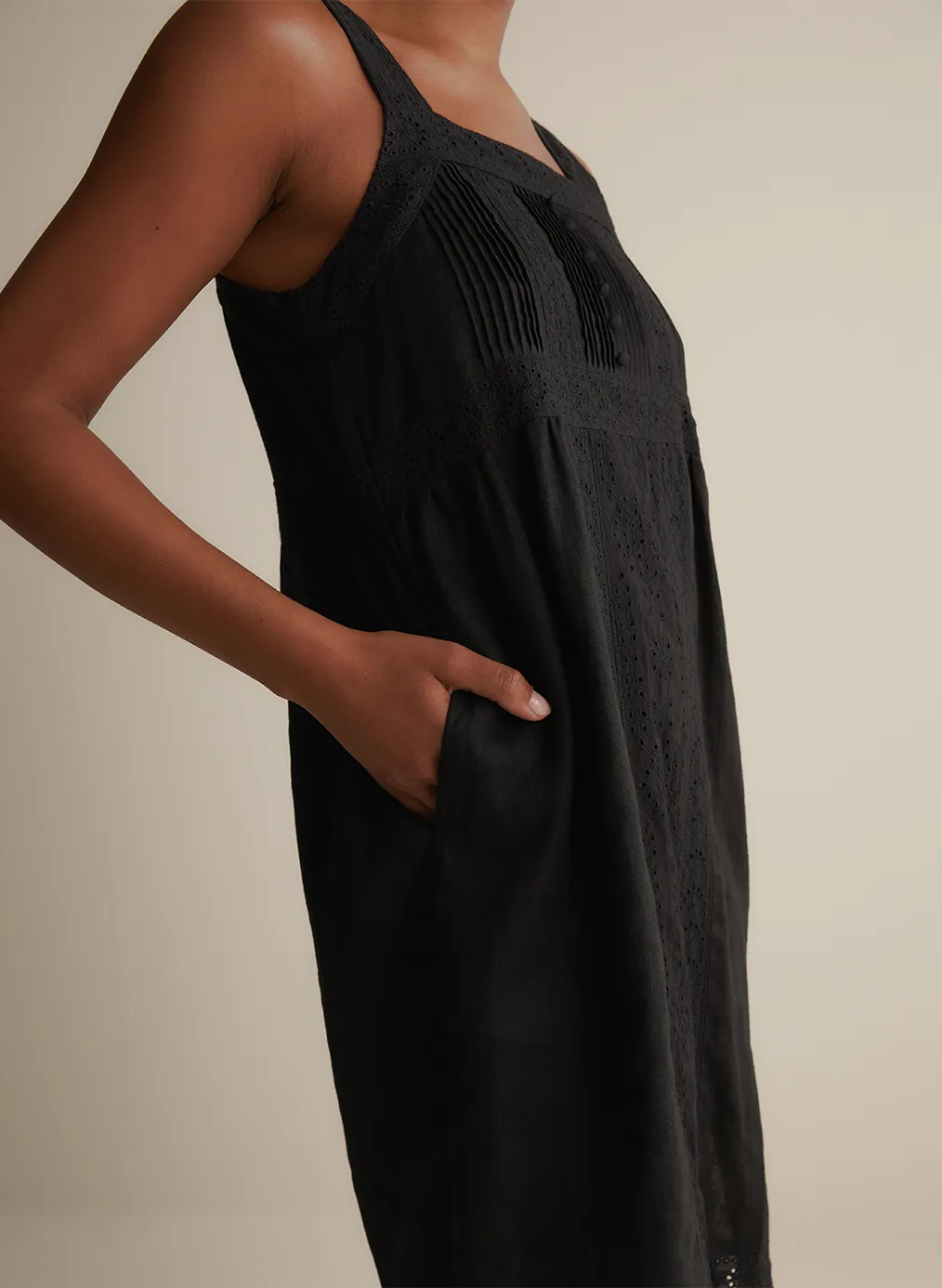 Gretal Linen Ramie Midi Dress | Black