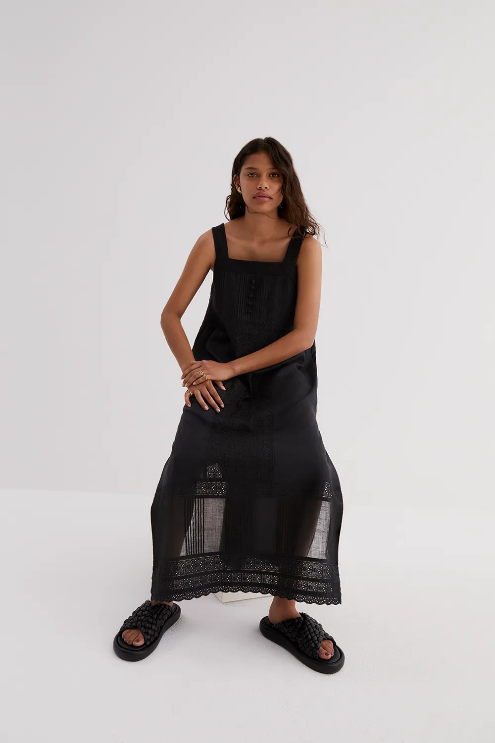 Gretal Linen Ramie Midi Dress | Black