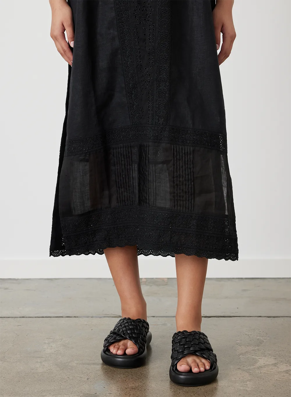Gretal Linen Ramie Midi Dress | Black