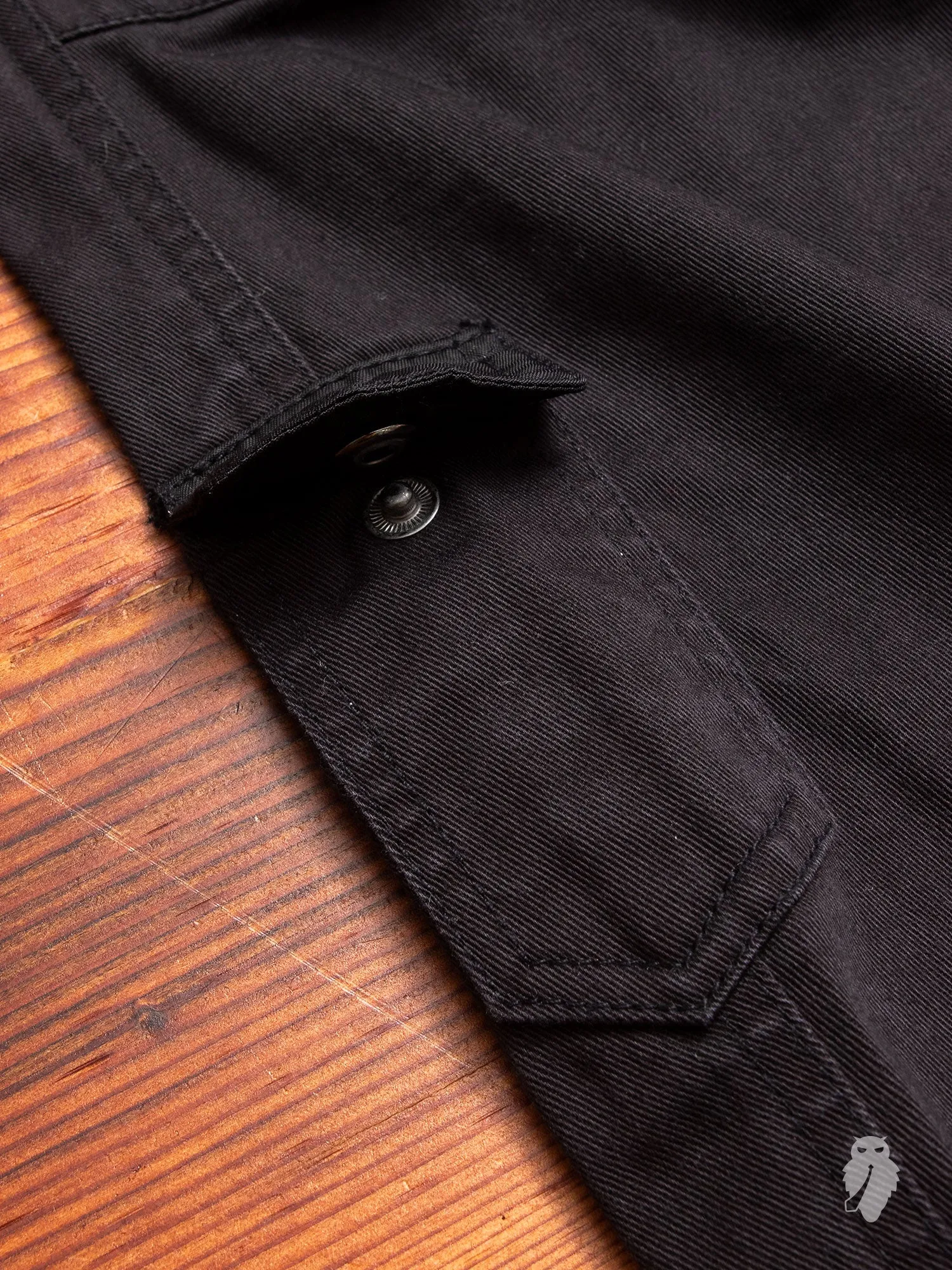 MA Cargo Trackpants in Black