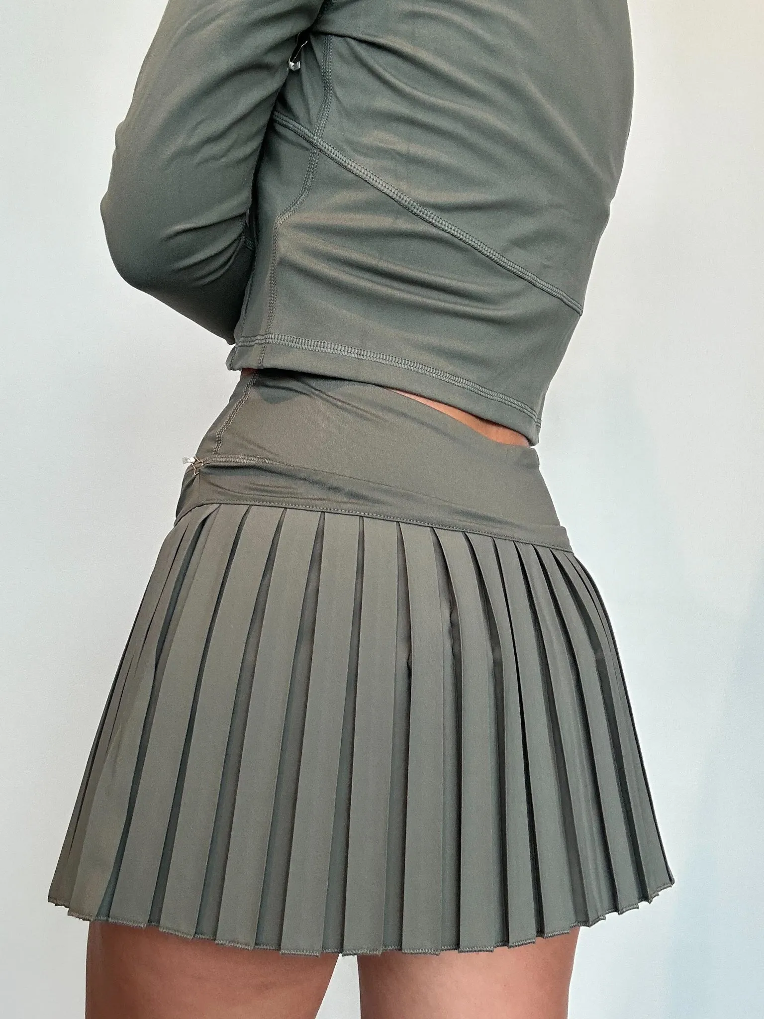On the Run Sporty Skort - Moss