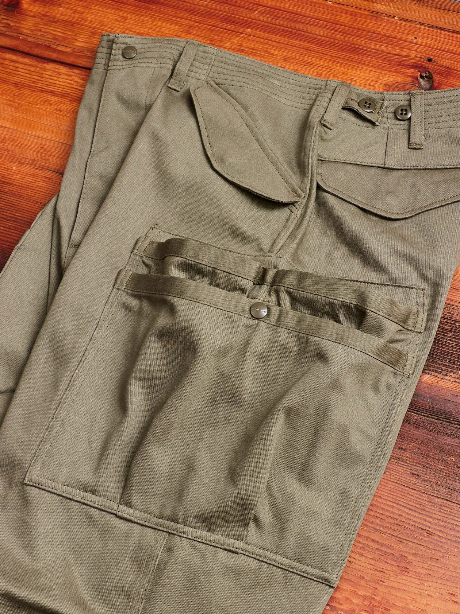 Overgrown Pants in Olive Military Satin