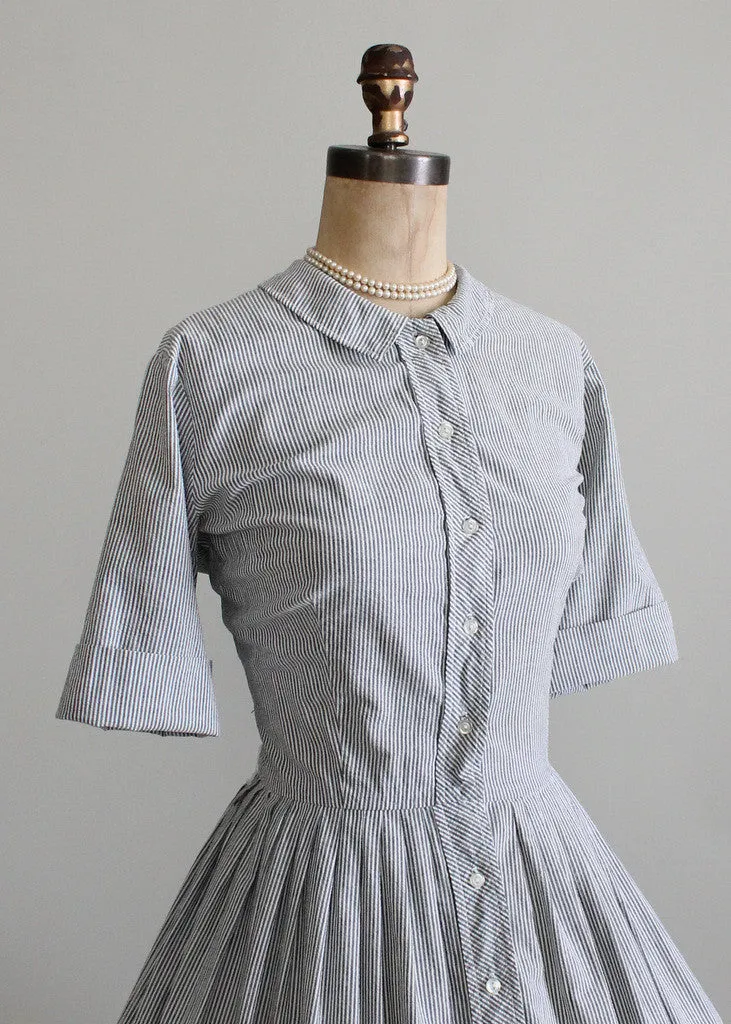 Vintage 1960s Grey and White Seersucker Dress